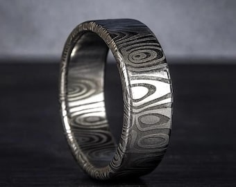 Handmade Damascus Steel Ring: Unique Stainless Steel Wedding Band