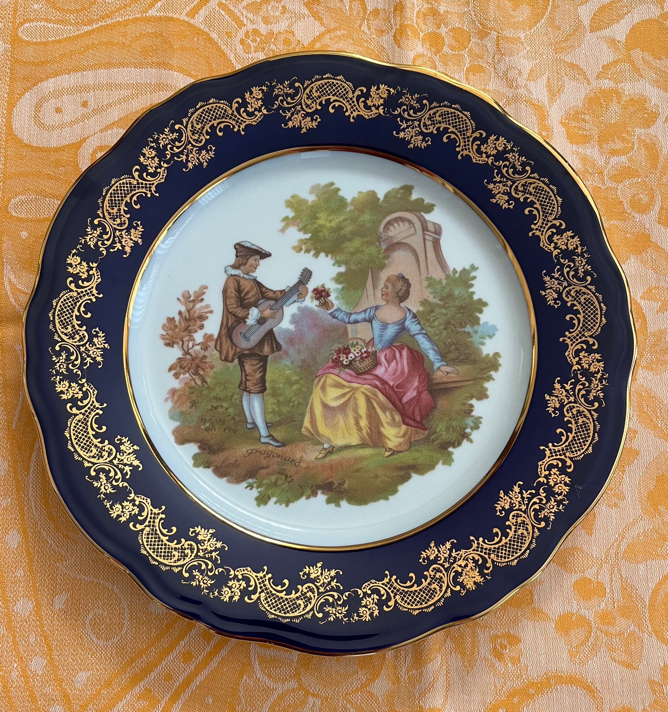 ANTIQUE ELITE SM LIMOGES FRANCE LUNCHEON PLATE Scalloped