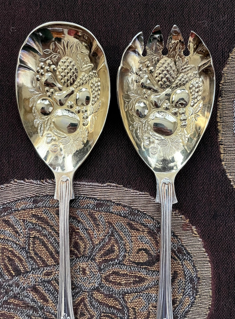 Set of Sheffield Shell Pattern Serveware Silver Plated With Gold Finish ...