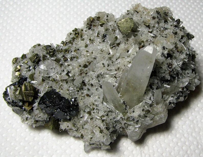 Top condition Stunning quartz with chalcopyrite and sphalerite from the famous 9th of September mine Natural crystal Madan Bulgaria N47