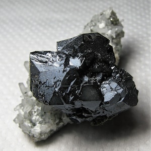 素晴らしい閃亜鉛鉱/クレオファン/、マダン、ブルガリア、鉱物、天然