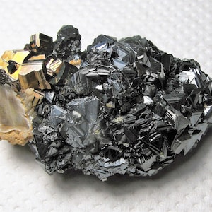 Schöner schillernder Pyrit mit Sphalerit, Madan, Bulgarien, Mineral, Natürlicher Kristall, Top Zustand, N4990
