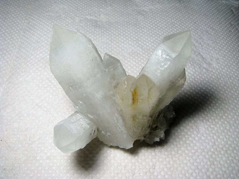 Natural crystal Incredible natural quartz from the famous 9th of September mine Bulgaria Madan N589 Mineral Top condition