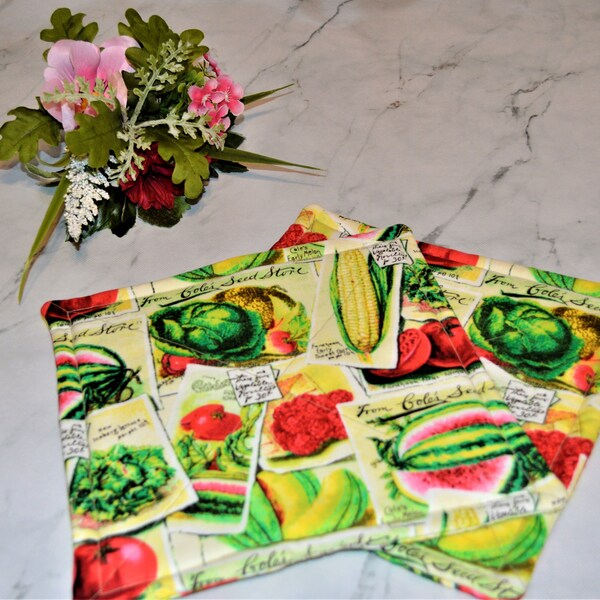 Hot Pad, Casserole Hot Pad Trivet 9" X 9" Reversible, Insulated, Kitchen accessory