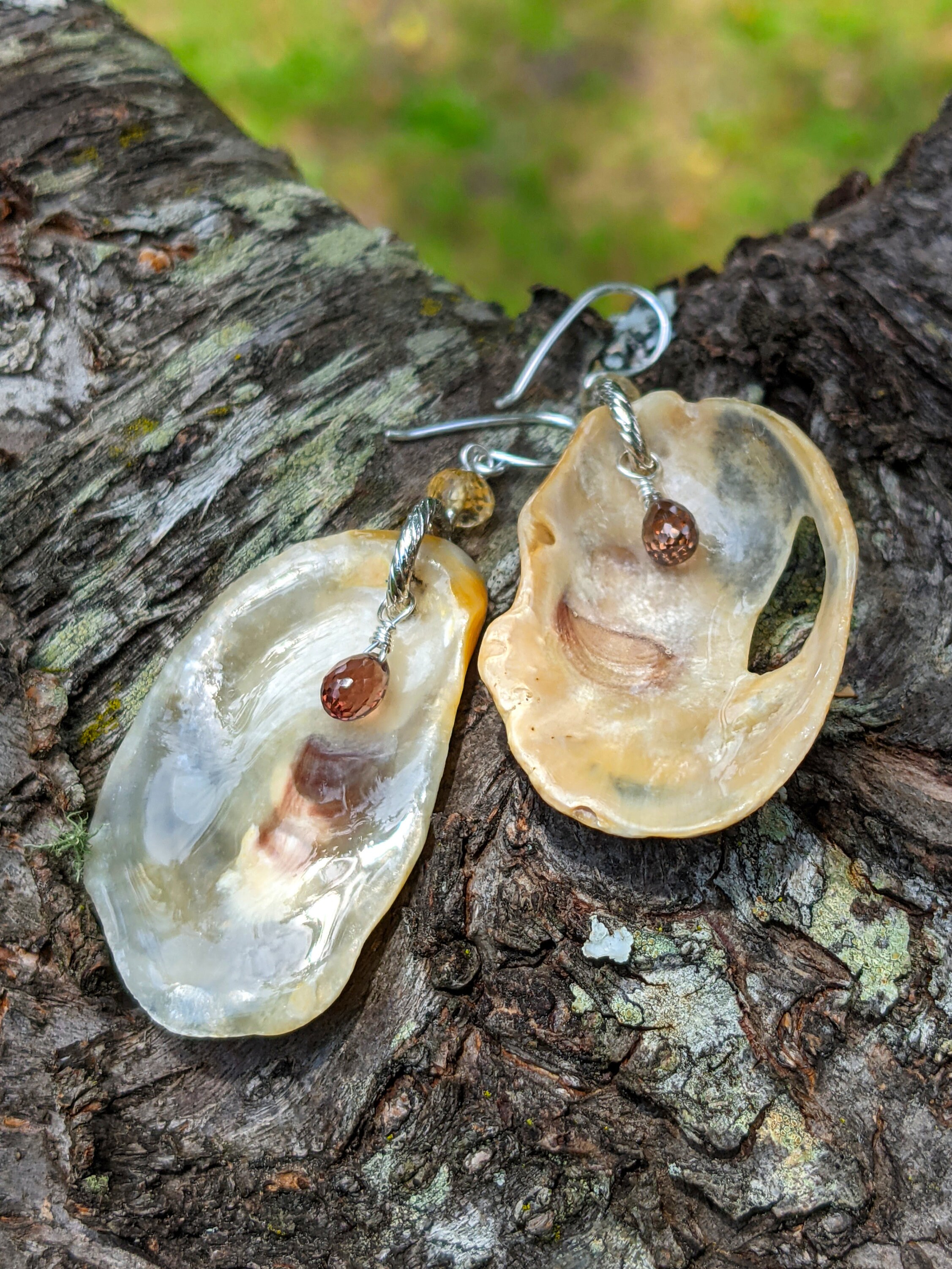 Oyster shell earrings Clearance