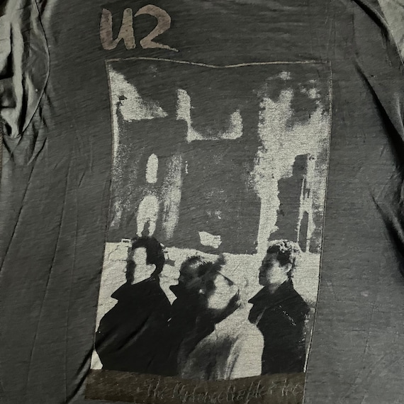 Vintage U2 Unforgettable Fire Tour T Shirt, Black… - image 2