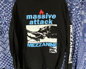 Vintage MASSIVE ATTACK Mezzanine Tee, LS Black, Large