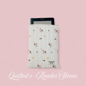 Quilted Kindle eReader Sleeve with Zipper Closure| Padded Book Protector Sleeve | Gift for Readers | MOTHER&#39;S DAY GIFT