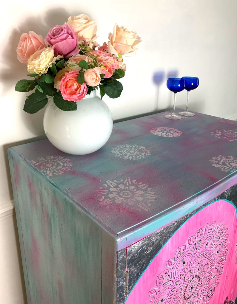 CLEARANCE SALE Upcycled hand painted boho vintage cocktail cabinet / drinks cabinet image 8