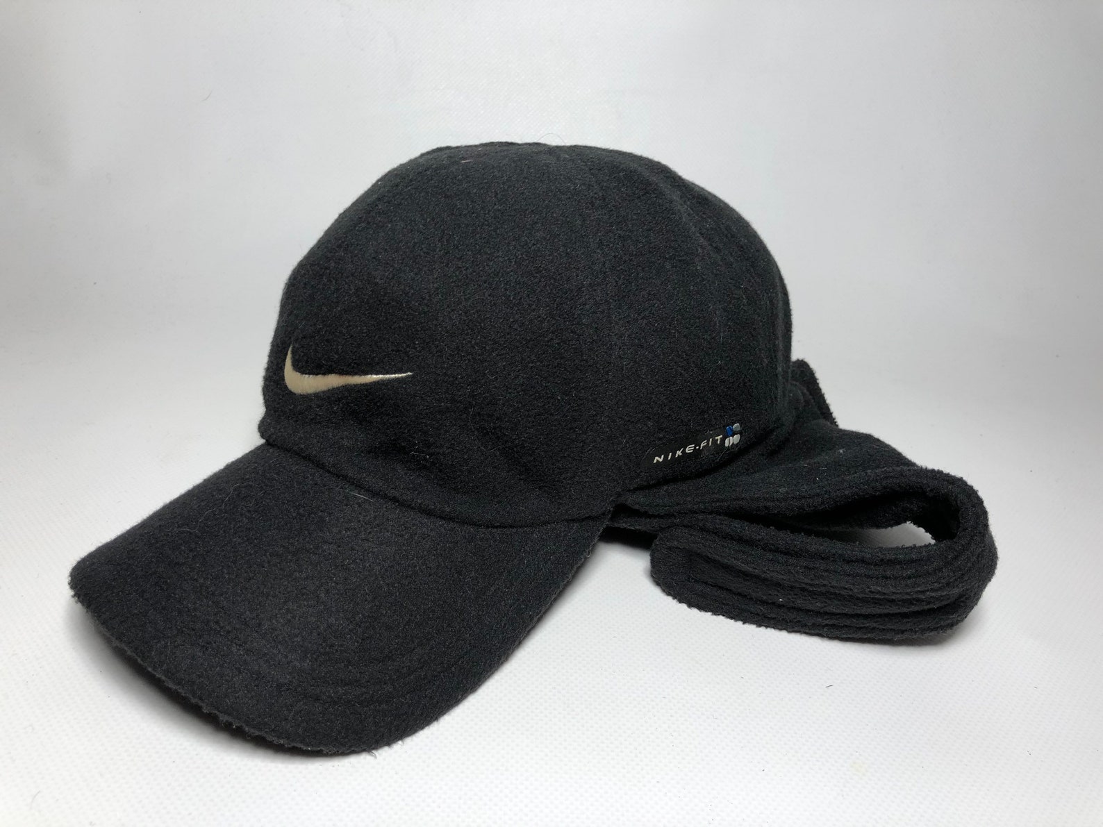 cap with ear flaps nike