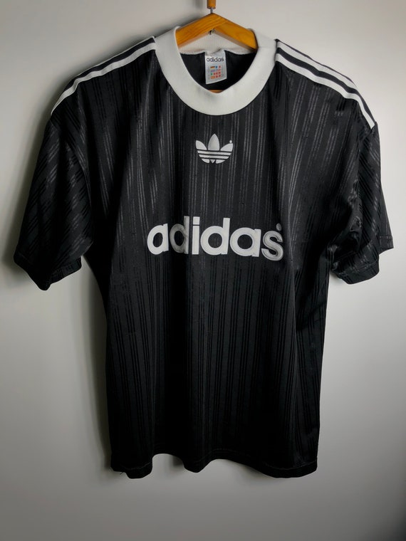 adidas t shirt polyester