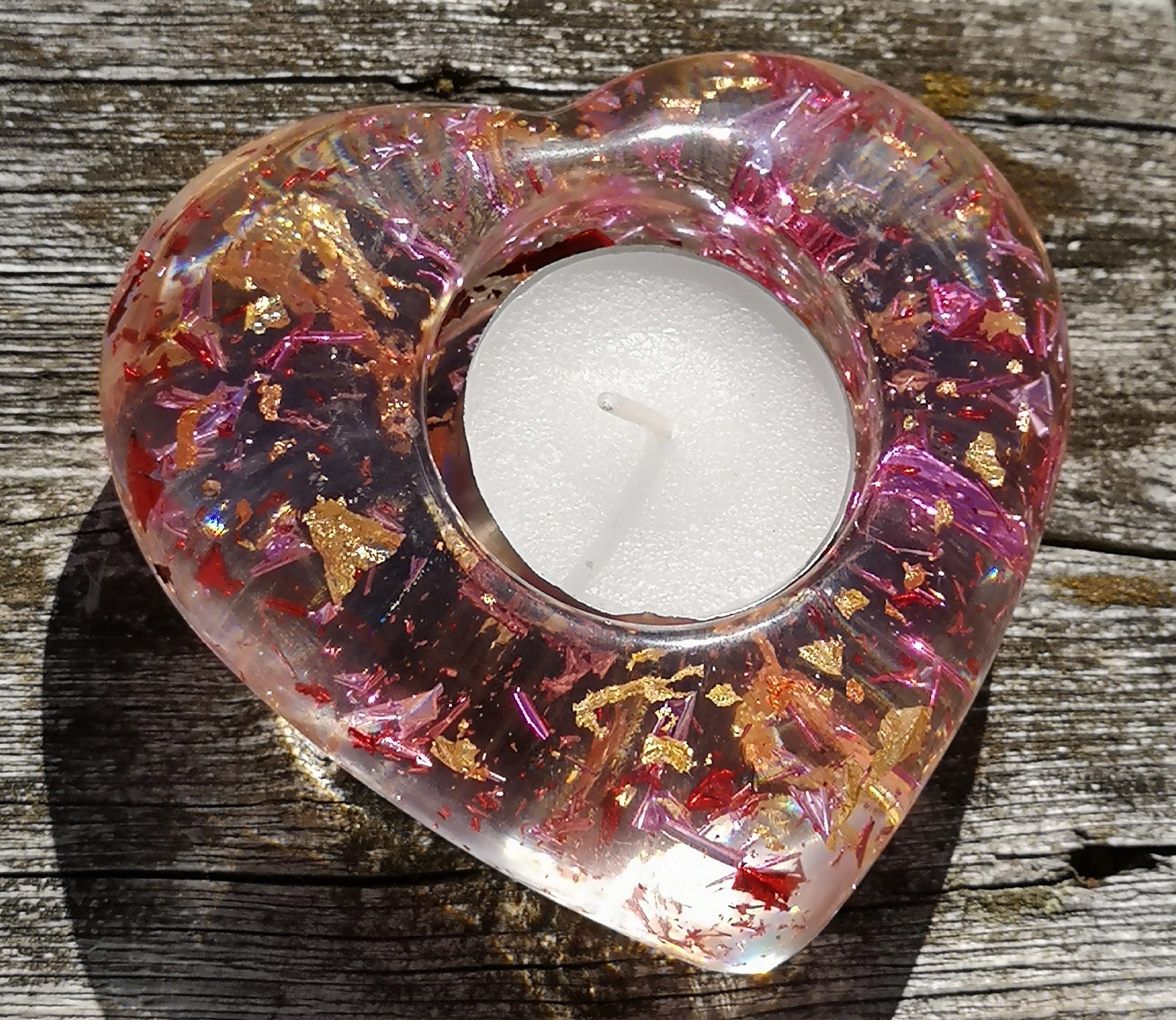 Heart shape epoxy resin candle holder for tealight made from Etsy