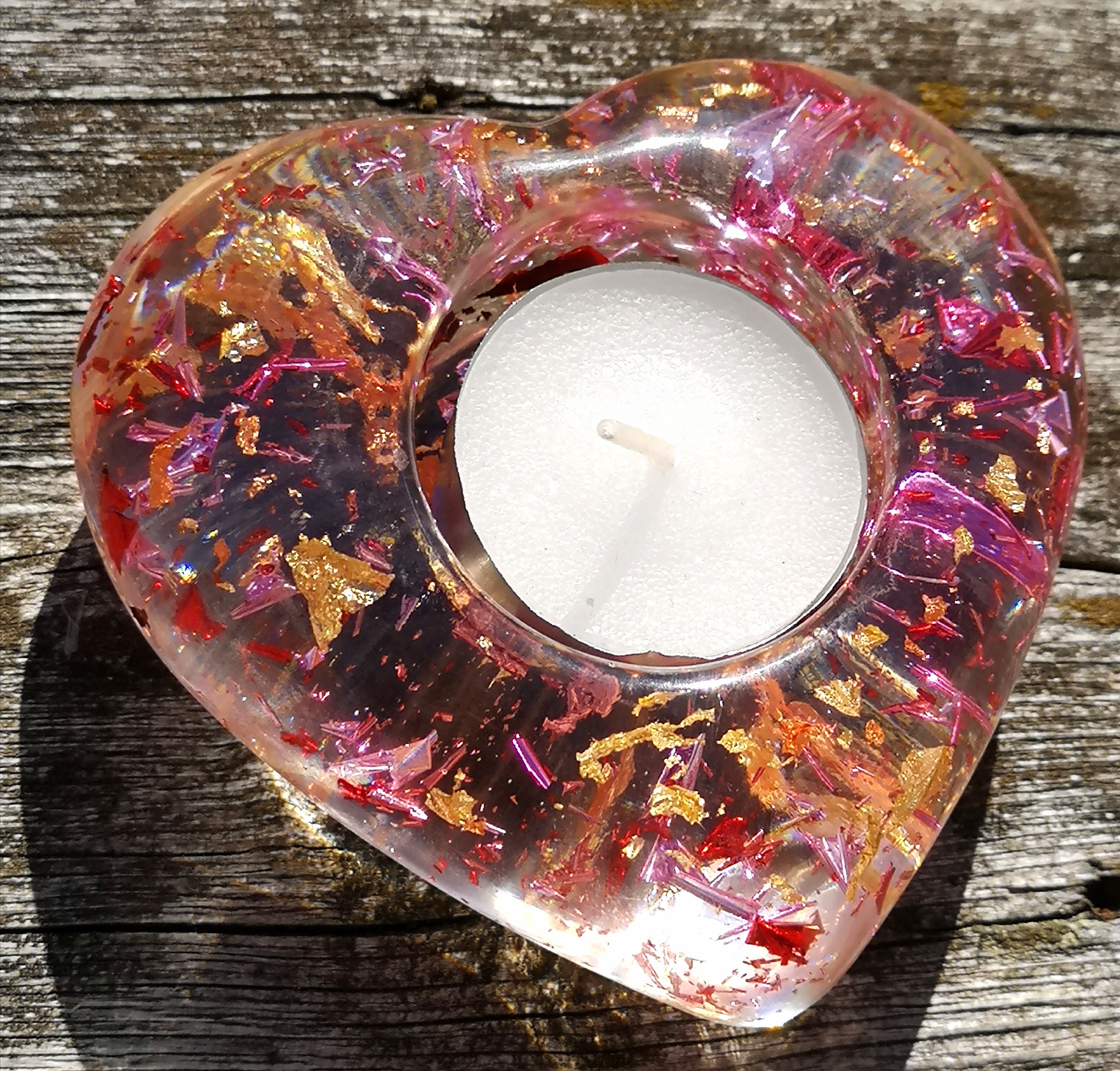 Heart shape epoxy resin candle holder for tealight made from Etsy