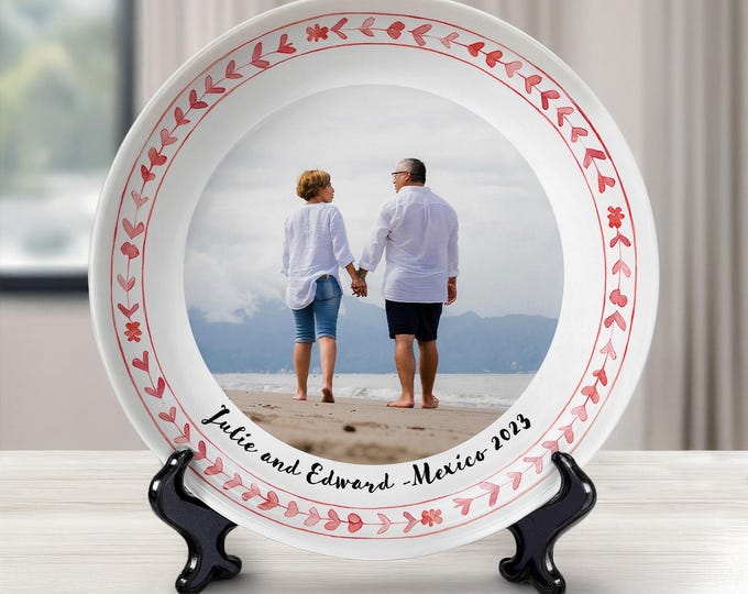 Custom Ceramic Decorative Plate: Personalized Photo Display (8" or 10")