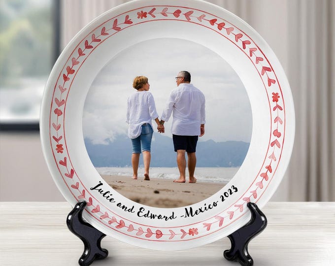 Custom Ceramic Decorative Plate: Personalized Photo Display (8" or 10")