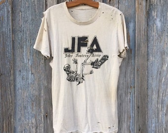 jodie foster's army t shirt