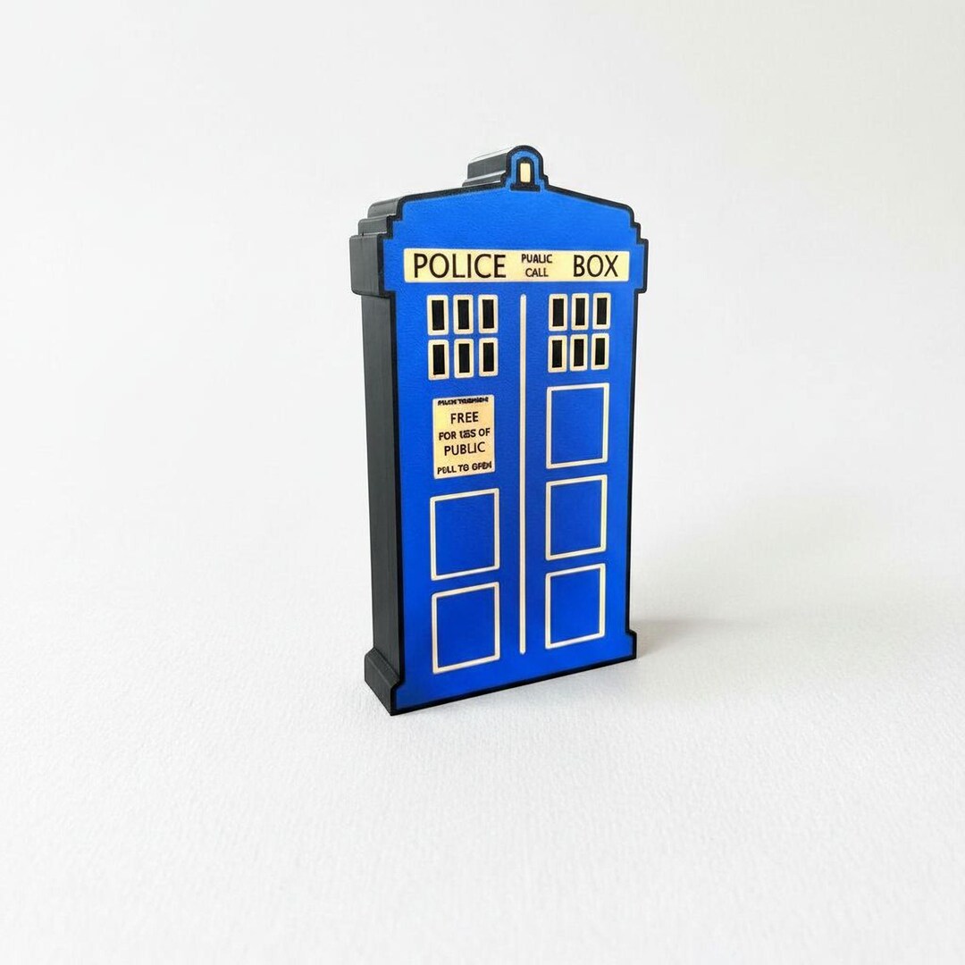 TARDIS Lightbox: Doctor Who Collectible (illuminated Police Box) - Etsy UK