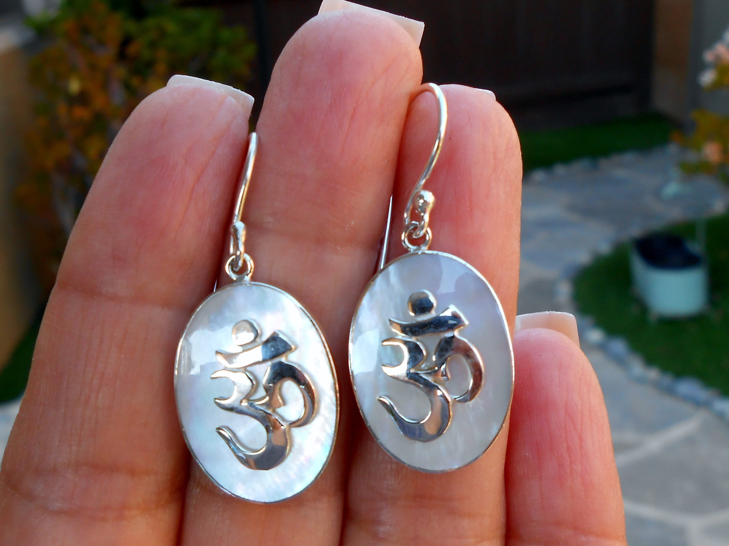 Om shop earrings silver