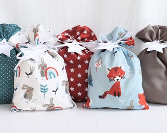 Advent calendar bags with white stars, optionally with wooden stars, advent calendar bags, blue, fox
