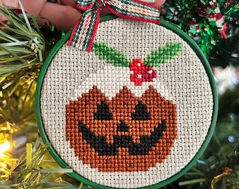 Spookachtige kerstpuddingornament Kruissteekpatroon pdf - digitale download - kerstkruissteek - goth-kruissteek