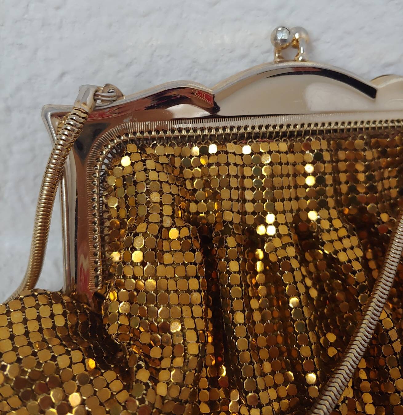 glo mesh purse