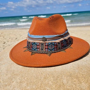 Rust Fedora - Etsy display picture 1