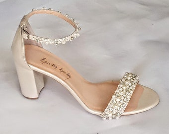 Chaussures de mariage en perles ivoire pour la mariée/ chaussures de mariée à talons hauts/ sandales en cuir perlées et strass/talons de mariée