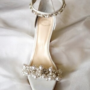 Pearl Wedding Shoes for Bride/ Bridal Block Heels/ Rhinestone - Etsy