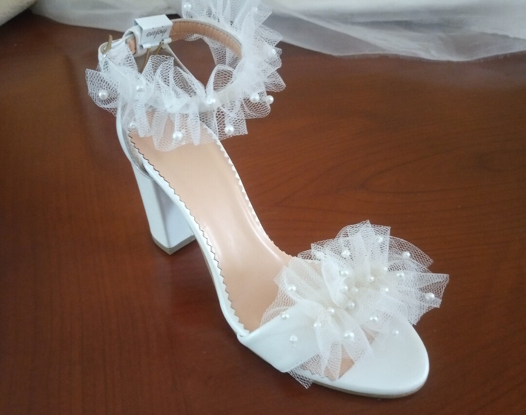 Scarpe da sposa con perle per la sposa/tacchi a blocco per l