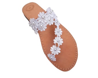 Wedding flats sandals  for bride/ bridal lace sandals decorated with pearls and flowers