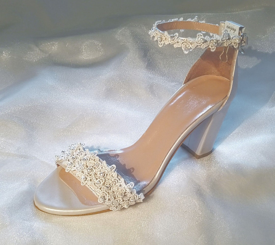 Ivory Pearl Wedding Shoes for Bride/ Lace Bridal Block Heel/ Handmade ...
