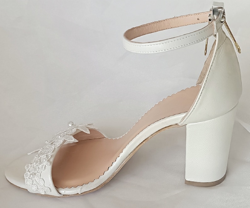 WHITE WEDDING SANDALS