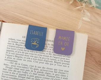 Personalized faux leather bookmark, family gift - mom, dad, grandma, grandpa, aunt, uncle, godmother, godfather, 6 colors
