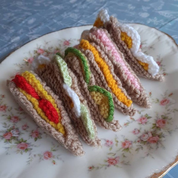 6 Knitted sandwiches