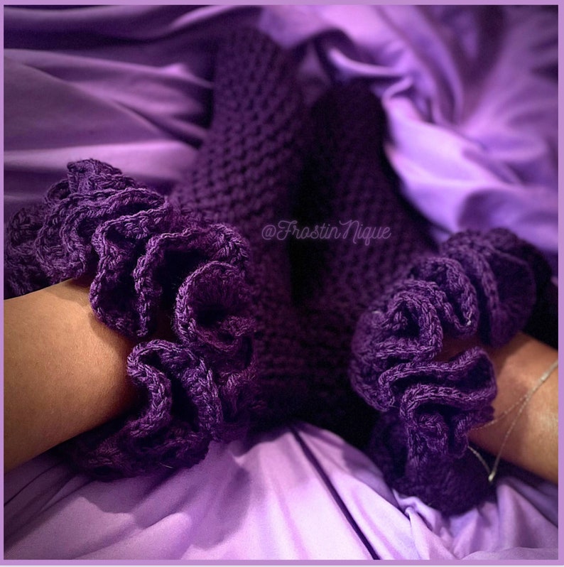 Ruffle Sock Crochet pattern only image 2