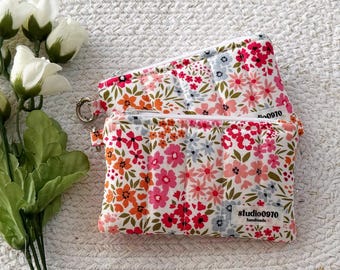 Foam Padded Quilted Keychain Wallet, Handmade Cotton Zipper Pouch || Floral On Pink