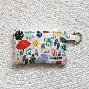 Beach Vibes Quilted Keychain Wallet | Handmade Zipper Pouch, Cosmetic Pouch, Mini Wallet, Keychain Wallet, Cute Gift, Card Holder Wallet