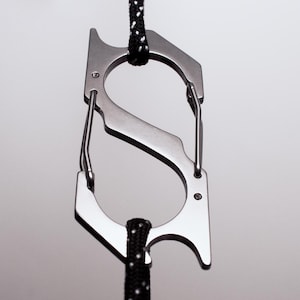 Cyber Chrome S Doppelkarabiner Klein Elegant Minimal Edelstahl / Silber Matt Schnellverschluss / Dual Clip Karabiner / cyberpunk y2k