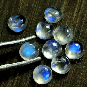 Rainbow Moonstone Cabochons: 9 Round Gemstones with Blue Flash (1.35 Cts)