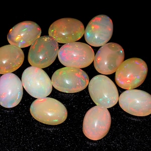 Fine Quality Natural Fire Ethiopian Opal Cabochon Oval Shape Loose Gemstone 8x6x3MM Ring Size Opal Gemstone For Making Jewelry