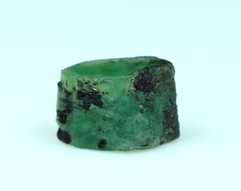 Fine Grade Zambian Emerald Rough Gemstone Emerald Gemstone Raw Green Emerald Loose Gemstone My Birthstone,