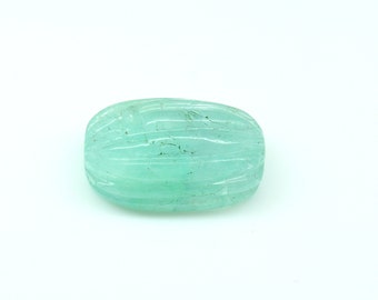 Green Emerald Beryl Carving Gemstone 12.00 CT 17x11x7 MM Oval Shape Beryl Pendant Size Beryl Carving Loose Gemstone For Jewelry Making