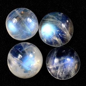 Fine Quality Rainbow Moonstone Cabochon Gemstone Blue Fire Moonstone Ring Size Loose Gemstone Round Shape Moonstone Gemstone