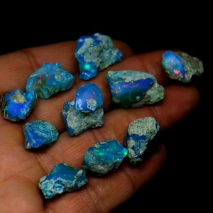 Lotto di cristalli grezzi di opale Paraiba etiope (10-25 mm)
