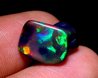 AAA Grade Natural Ethiopian Black Opal Polished Rough Gemstone Opal Raw Loose Gemstone Multi Fire Opal Gemstone 5.00 CT 13x10x3 MM