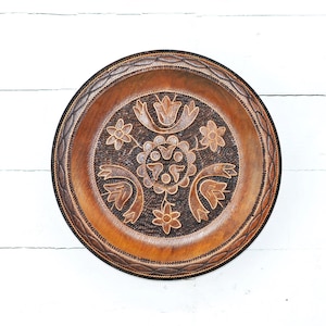 Vintage Wooden Plate, Art Decorative Plate, Wall Wooden Dish, Boho Plate Hand Carved, Pyrography Folk Art Plate