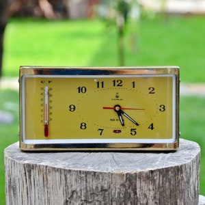 Alarm Clock Chunlei with Thermometer, Vintage Mechanical Alarm Clock, Wind up Desk Clock, Industrial, Home Office Decor