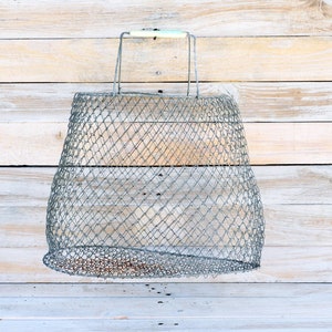 ヴィンテージソビエトメタルバッグ、ピクニックバスケット、素朴な装飾