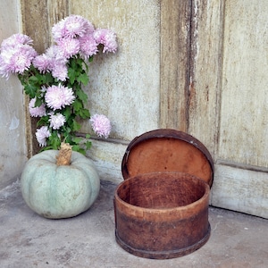 Antique Shaker Style Round Wooden Cheese Box – Rustic Pantry Storage Container
