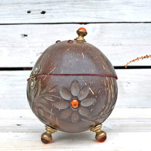 Vintage wedding jewelry box - Unique round jewelry box - Elegant jewelry box - Wedding Box - Handmade - Box of Coconut - Christmas gift